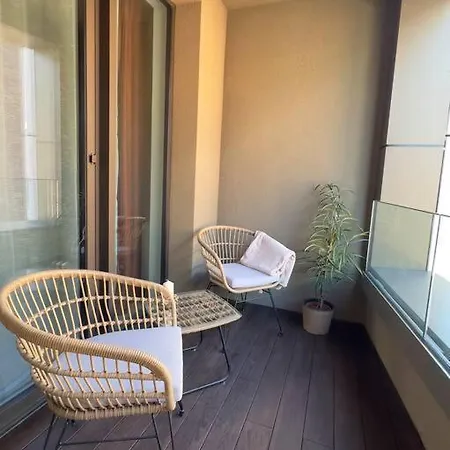 Апартаменти Apartman V Starom Meste Sky Park S Parkovanim