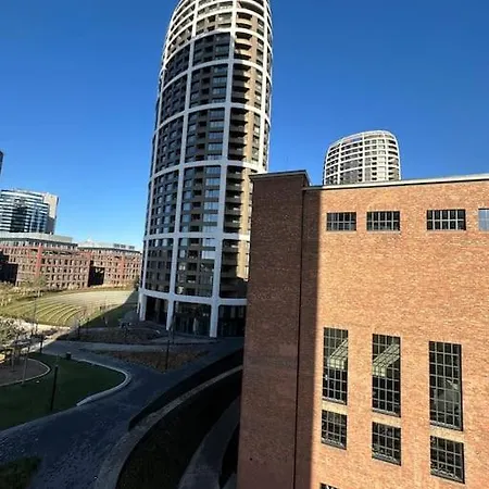 Apartman V Starom Meste Sky Park S Parkovanim Апартаменты *